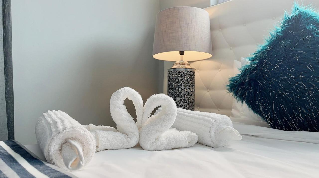 Aha! Cheers Guesthouse 拾间-海 Walvis Bay Exteriör bild