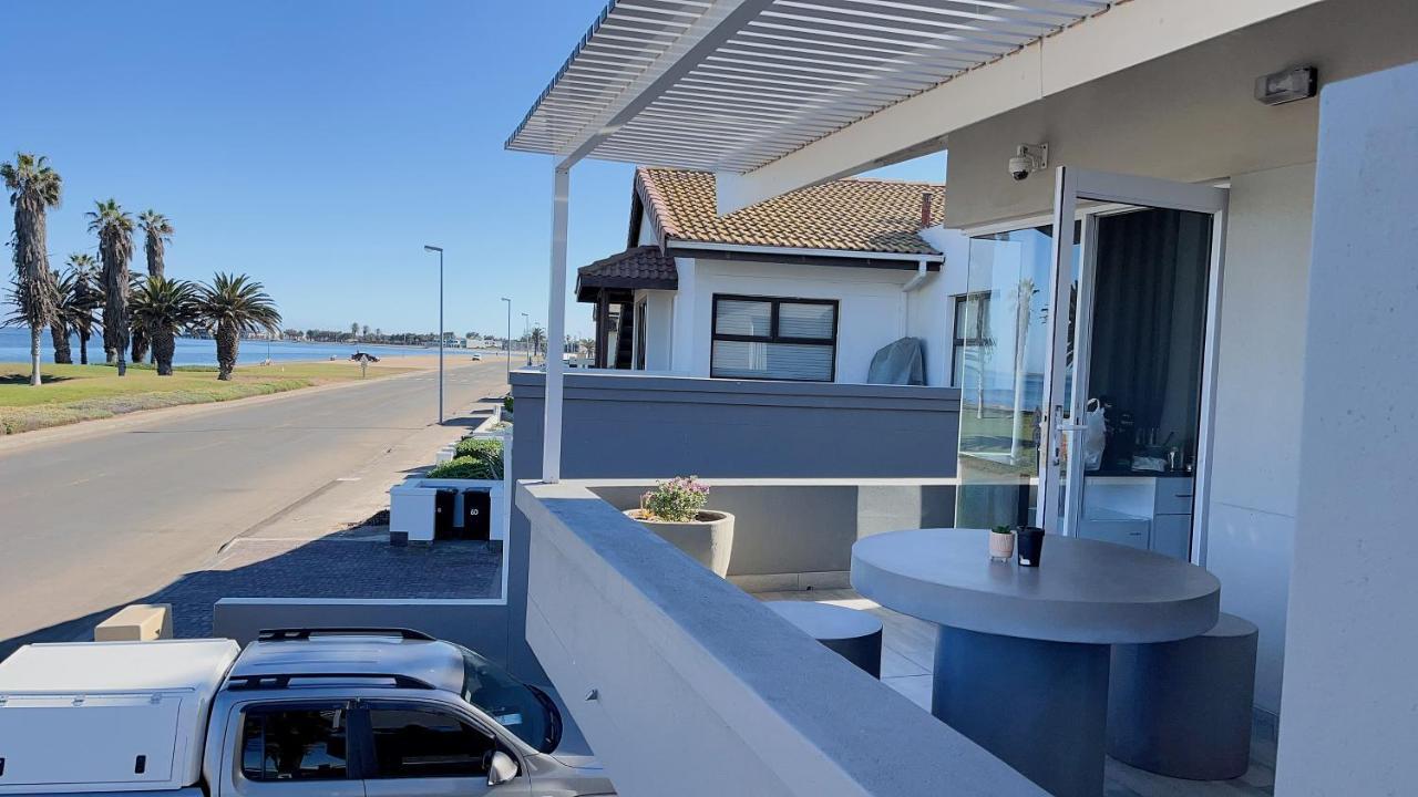 Aha! Cheers Guesthouse 拾间-海 Walvis Bay Exteriör bild