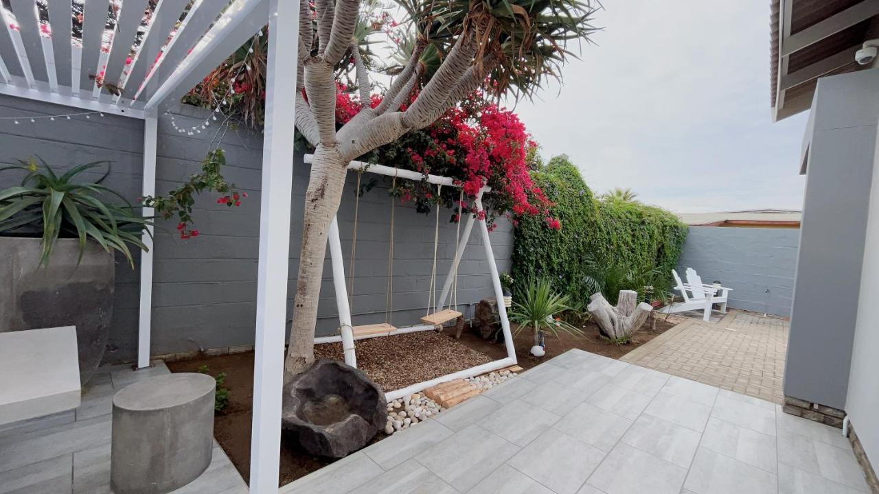 Aha! Cheers Guesthouse 拾间-海 Walvis Bay Exteriör bild