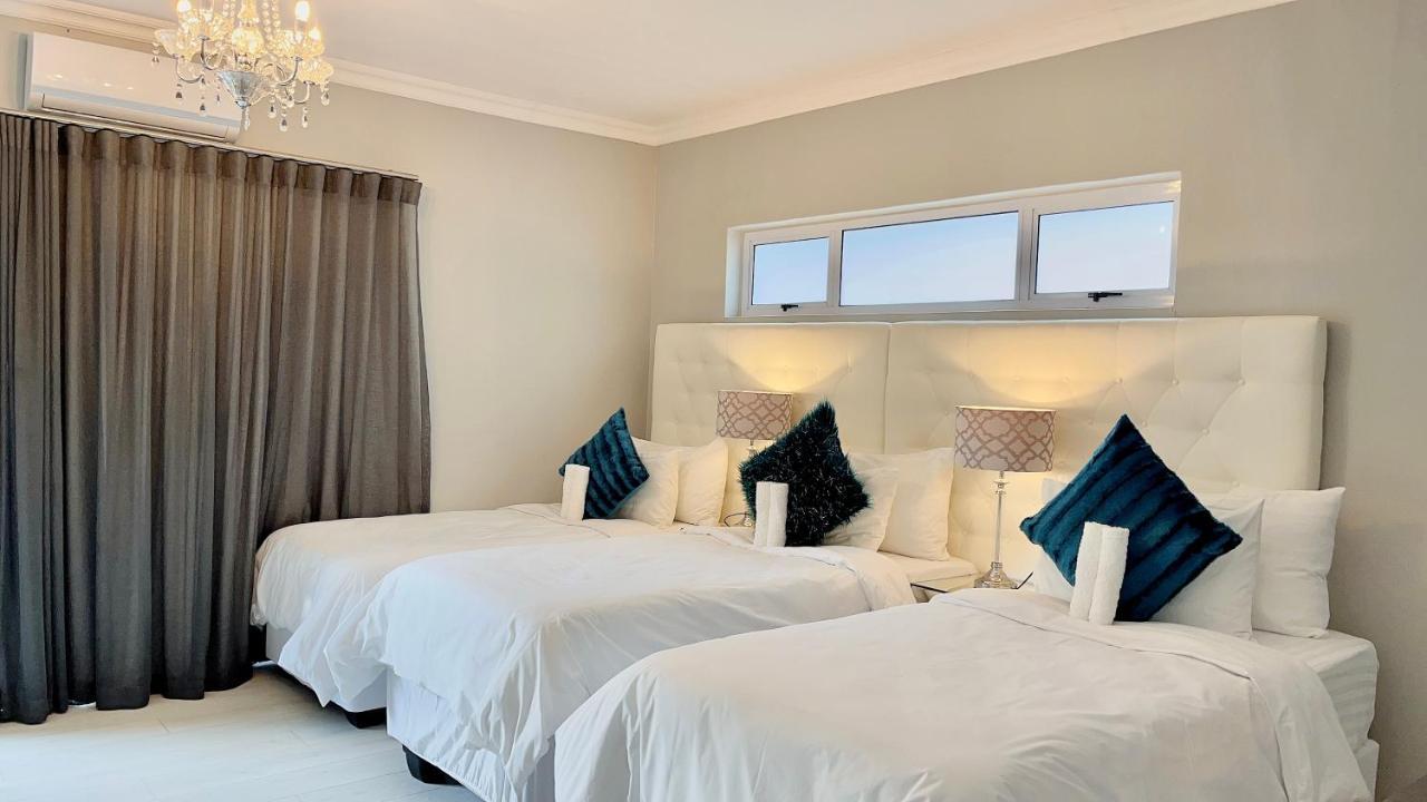 Aha! Cheers Guesthouse 拾间-海 Walvis Bay Exteriör bild