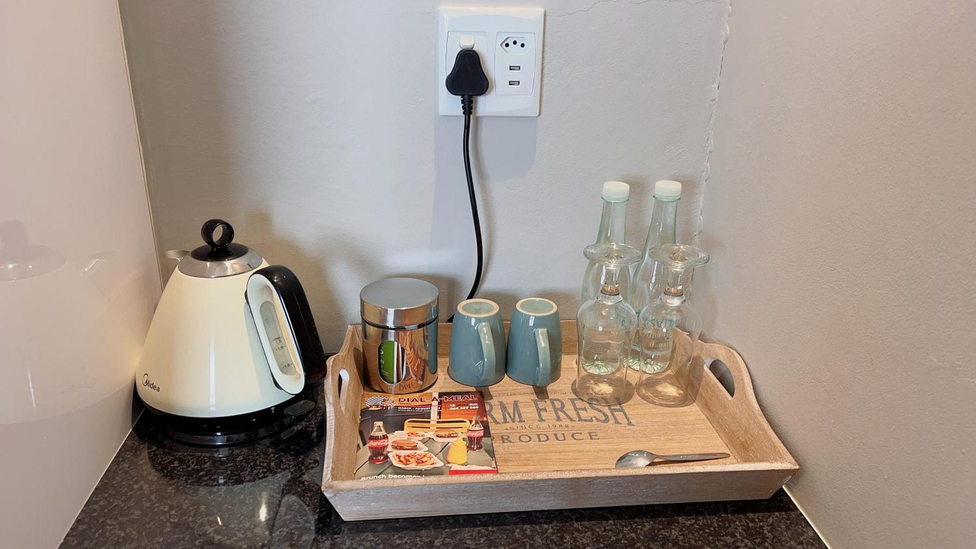 Aha! Cheers Guesthouse 拾间-海 Walvis Bay Exteriör bild